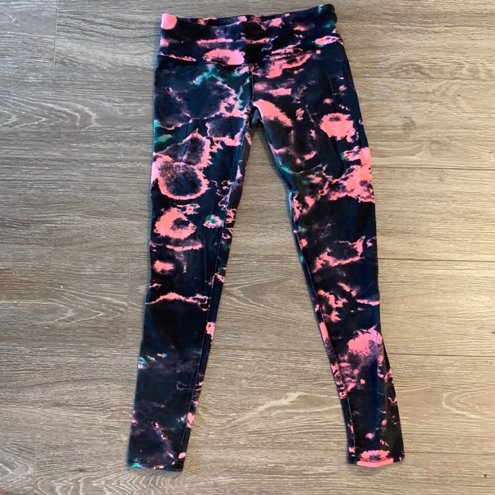 Alo Yoga volcano print mid rise leggings